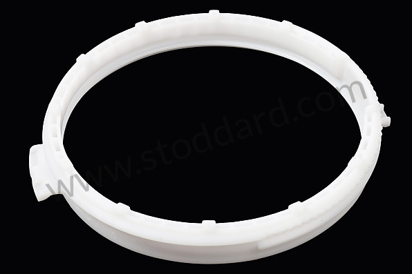 00004320975 - ADAPTER for Porsche 