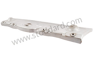 LOWER PANEL AT THE FRONT OF THE REAR SEATS 356BT6 + C 