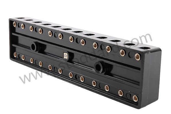 A64461280100 - FUSE BOX for Porsche 356B T5 &bull; 1959 &bull; 1600 (616/1 T5) &bull; Cabrio B T5 &bull; Manual Gearbox, 4 Speed