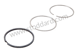 SET OF RINGS FOR A PISTON 
