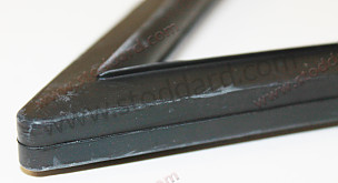 Vent Window Seal, Right 911 912 1974-94 With Fixed Vent Windows FRONT RIGHT (90154292221)