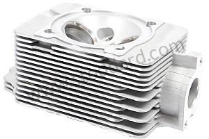 CYLINDER HEAD New part / FOR VEHICLES WITH CARBURETOR