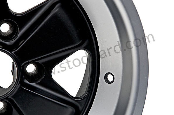 911362119009SB - Maxilite Alloy Wheel 16 X 9-Inch 15mm Offset, Satin Machined Lip With Black Center for Porsche 