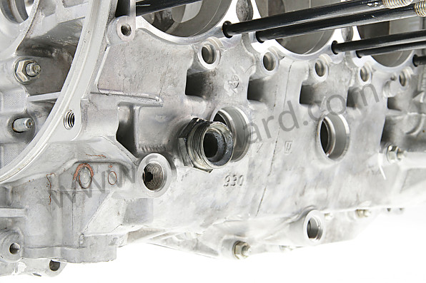 93010100321 - Crankcase for Porsche 911 Turbo + 965 &bull; 1991 &bull; 3.3 Turbo &bull; Coupe &bull; Manual Gearbox, 5 Speed