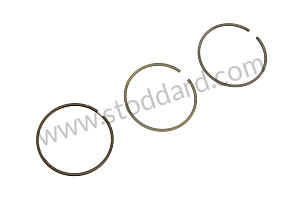 SET OF PISTON RINGS 
