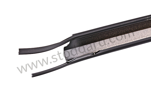 94455904300 - WINDOW MLDG for Porsche 924 80-85 &bull; 1983 &bull; 924 2.0 &bull; Coupe &bull; Automatic Gearbox