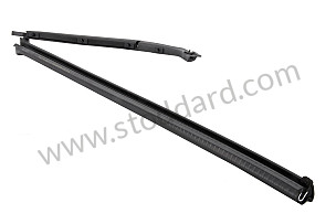 DOOR SEAL REAR LEFT (95553376101)