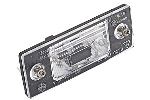 LICENSE PLATE LIGHT  (958943021)