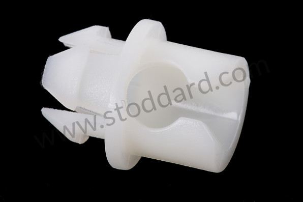 99353156300 - Door Handle Rod Clip For Various Porsche Models 911 1974-98 930 924 944 968 928 for Porsche 928 78-82 &bull; 1980 &bull; 928 4.7S &bull; Coupe &bull; Automatic Gearbox