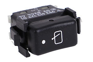 SWITCH OPTION: REAR WINDOW WIPER (Option code: M425)