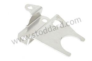 RETAINING BRACKET 