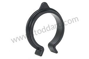 RETAINER 