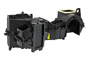 HOUSING Left-hand drive