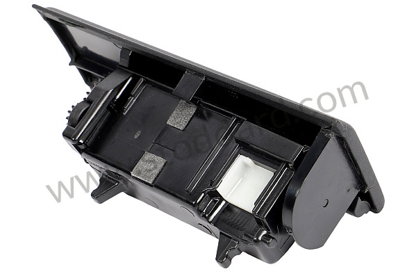 99755398206A11 - ASHTRAY for Porsche 