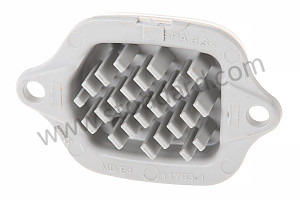 LED MODULE OPTION: XENON PLUS DYNAMIC CORNERING LIGHT (Option code: I603)