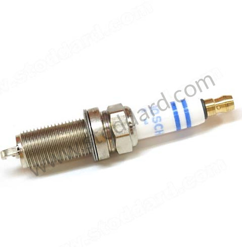 99917022190 - Bosch Spark Plug For Cayenne Fr6dpp332 8150 999.170.221.90 for Porsche 