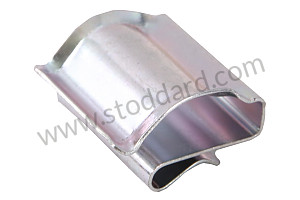 CABLE CLAMP OPTION: SPORTS EXHAUST SYSTEM (Option code: IXLF)