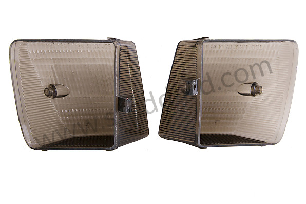 99A000247809 - SMOKED FRONT INDICATOR GLASS for Porsche 928 78-82 &bull; 1978 &bull; 928 4.5 &bull; Coupe &bull; Manual Gearbox, 5 Speed