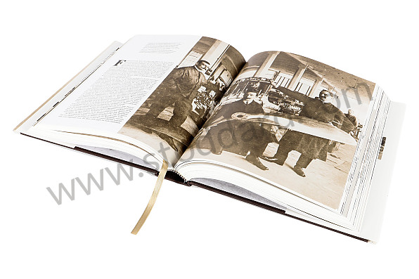 99A000570812 - BOOK "STRASSE, RENNEN UND LUFTFAHRTINNOVATION" for Porsche 