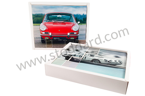 99A001083260 - 911 RED 1/24 SCALE MODEL WITH ENGINE SOUND AND LED (ENGLISH & GERMAN) for Porsche 