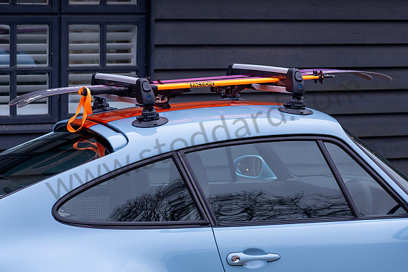 99A001111263 - SKI AND SNOWBOARD RACK WITH VAACUM CUPS - SIZE S for Porsche 996 Gt3 / Gt3-1 &bull; 2000 &bull; 996 Gt3 &bull; Coupe &bull; Manual Gearbox, 6 Speed