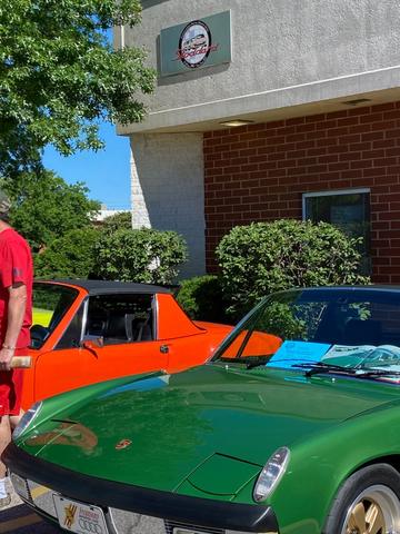 There were a lot of 914s in attendance. We counted at least 18 that were lined up, including several 914-6s.