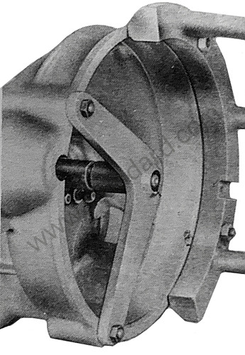 PCG72103700 - RETAINING PLATE for Porsche 356B T6 &bull; 1961 &bull; 1600 (616/1 T6) &bull; Cabrio B T6 &bull; Manual Gearbox, 4 Speed