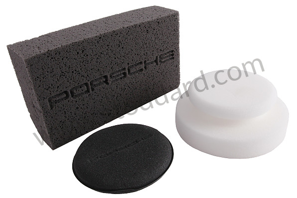 PCG90101041 - Porsche Classic Car Care Set With Pepita Houndstooth Bag. for Porsche 