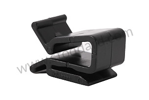 CLIP  (893971847)