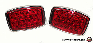 Rear Reflector, Glass, Set Of Two (2) With Aluminum Base And Hardware. PAIR / VERSION CONCOURS (64473150100NLA)
