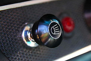ALUMINUM HEADLIGHT BILLET DASH KNOB   BLACK / BLACK / ALUMINIUM (99A001112383)