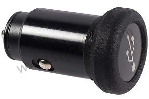 CIGARETTE LIGHTER TO USB-A / USB-C ADAPTER BLACK / BLACK (99A001112787)