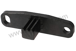 ENGINE FLYWHEEL BLOCKING TOOL  (00072192060)