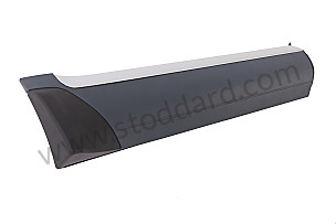 DOOR BASECOAT MOLDING REAR RIGHT / OPTION: WITHOUT AEROKIT (Option code: I2D0), OPTION: AEROKIT WITHOUT COVER (Option code: I2D2), OPTION: ALUMINIUM PACKAGE (Option code: IQJ2) (95555968204G2X)