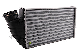 CHARGE AIR COOLER RIGHT (99711064000)