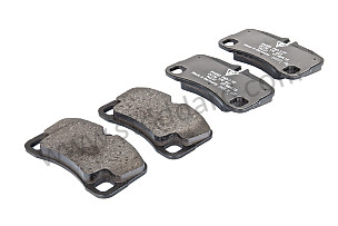1 SET OF BRAKE PADS FOR DISC BRAKE OPTION: CERAMIC BRAKE (PCCB) (Option code: I450) (99735294704)