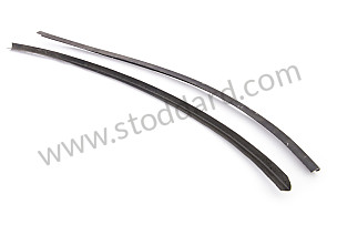Lower Windshield Seal Retaining Set For Convertible D And Roadster  (NLA50300100)