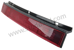 Rear Center Reflector Assembly, For 964 1990-1994 for UNITED STATES OF AMERICA only (96463116001)