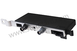 ANTENNA BOOSTER  (95B035225A)