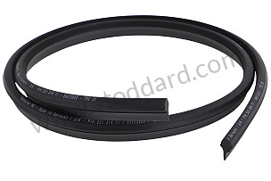 Door Seal, Outer Right OEM. For 914 1970-1976 EXTERIOR RIGHT (91453181410)