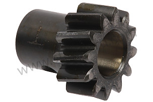 DISTRIBUTOR PINION COUNTERCLOCKWISE ROTATION  (93060242203)