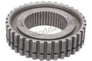 SYNCHRONISING HUB 3RD GEAR AND 4TH GEAR (012311309B)