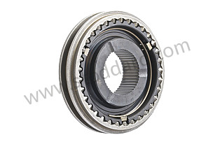 SYNCHRONISING HUB 3RD GEAR AND 4TH GEAR (088311301B)
