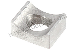 Spacer  (61610531400)