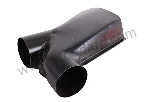 Air Duct From Fan Shroud To Heat Exchanger, 356C And 912 (european Models)  (61621102902)