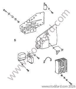 MOUNTING PLATE / REGULATOR / RELAY for Porsche 911 70-73 &bull; 1970 &bull; 2.2T &bull; Coupe &bull; Manual Gearbox, 4 Speed