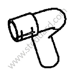 WATER HOSE OPTION: 4 ZONE AIR CONDITIONING SYSTEM (Option code: I9AH) or OPTION: AUXILIARY HEATER WITH INTEGRATED TIMER (Option code: I7VE), OPTION: AUXILIARY HEATER WITH INTEGRATED TIMER AND REMONTE CONTROL (Option code: I7VL)