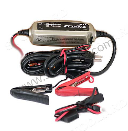 SIC15686500 - Ctek 12 Volt Battery Charger / Maintainer 0.8 for Porsche 