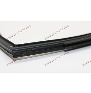 Side window seal for Porsche 911 70-73 &bull; 1972 &bull; 2.4E &bull; Coupe &bull; Manual Gearbox, 4 Speed