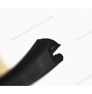 Rocker panel seal for Porsche 964 &bull; 1990 &bull; 964 Carrera 2 &bull; Targa &bull; Manual Gearbox, 5 Speed